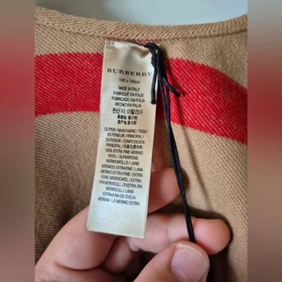 Burberry Reversible Check Wool Cape - Picture 5 of 7